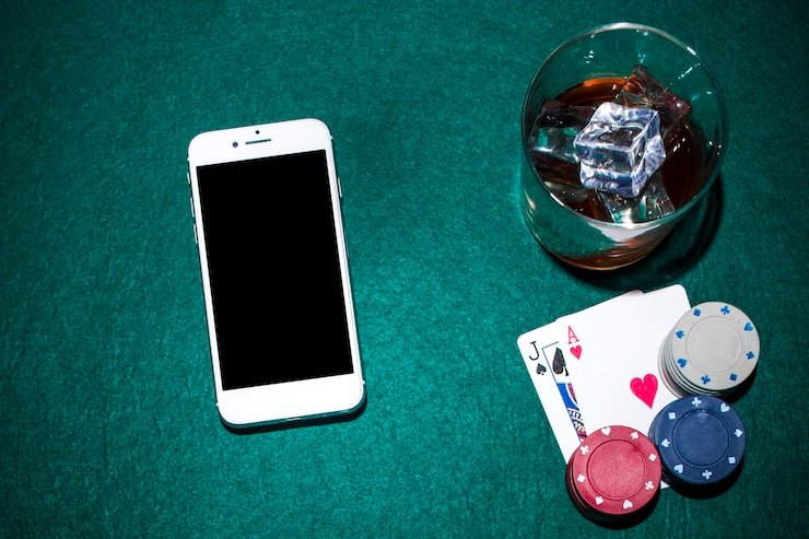 Antarmuka permainan Galactic Gems di platform depo89 menampilkan gulungan dengan simbol tema luar angkasa
